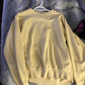 Brandy Melville sweatshirt